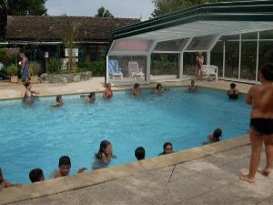 Camping met zwembad bij Meer van Genève